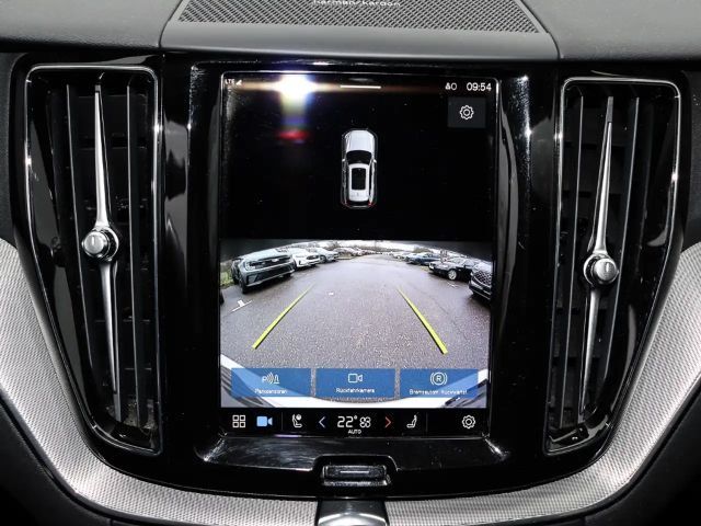 Volvo XC60 Dark Plus