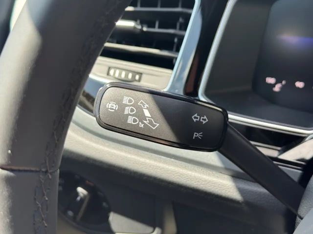 Volkswagen Taigo 1.0 TSI DSG R-Line