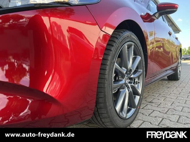 Mazda 3 2.5L SkyActiv e-Skyactiv