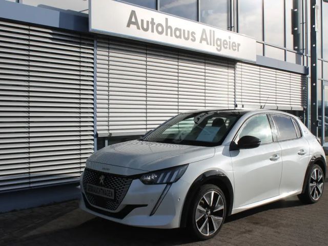 Peugeot E-208 GT-Line