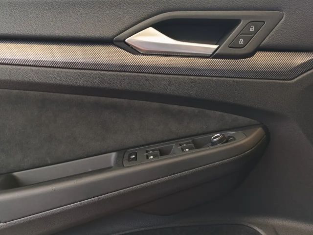 Volkswagen Golf DSG GTE eHybrid