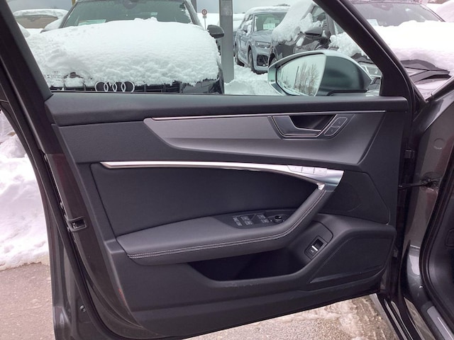 Audi S6 Avant Quattro