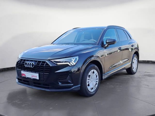 Audi Q3 35 TDI S-Tronic
