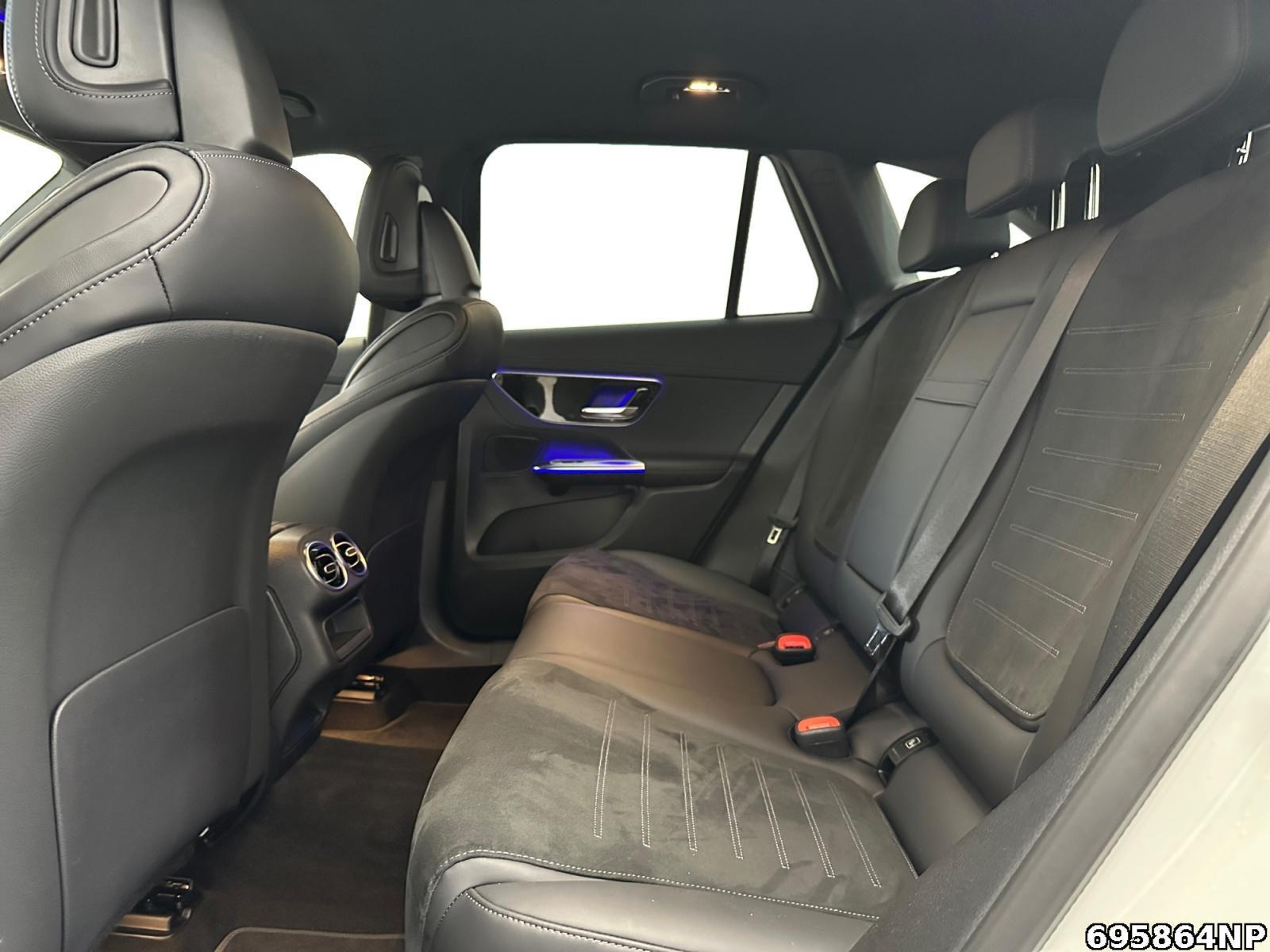 Mercedes-Benz GLC 300 4MATIC AMG Line GLC 300 d