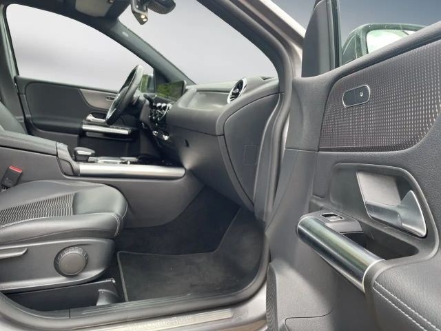 Mercedes-Benz B 200 Progressive