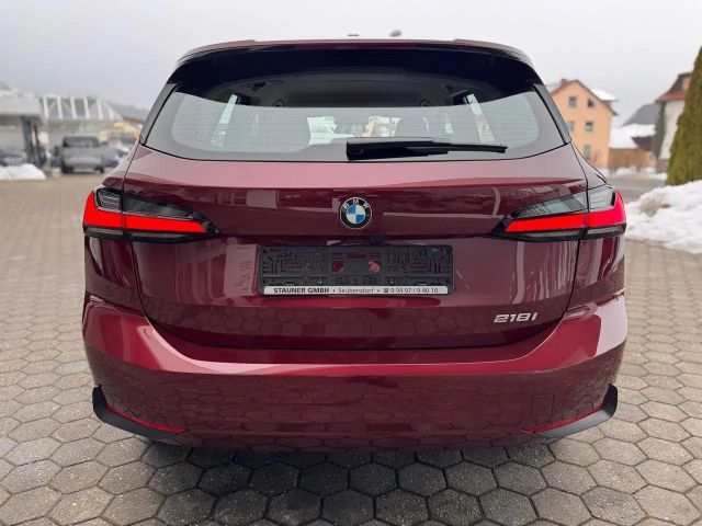 BMW 218 KAMERA DAB KLIMAAUTOMATIK LED