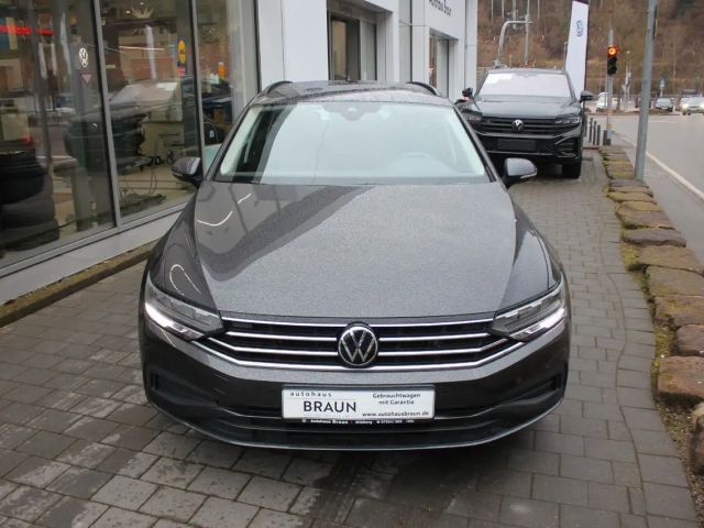 Volkswagen Passat 1.5 TSI Variant