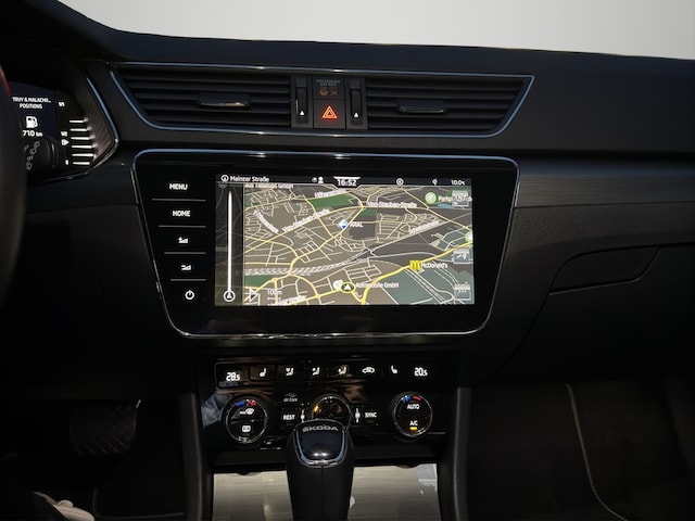 Skoda Superb 2.0 TDI Combi Style Style