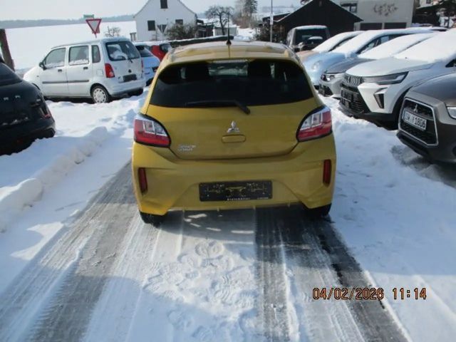 Mitsubishi Space Star Star