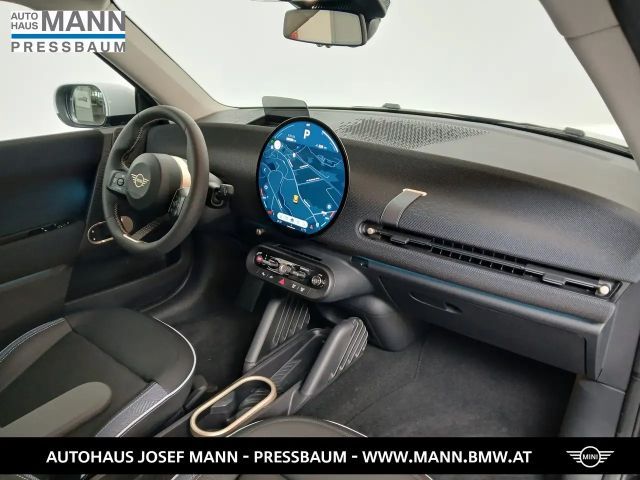 MINI Cooper E Classic