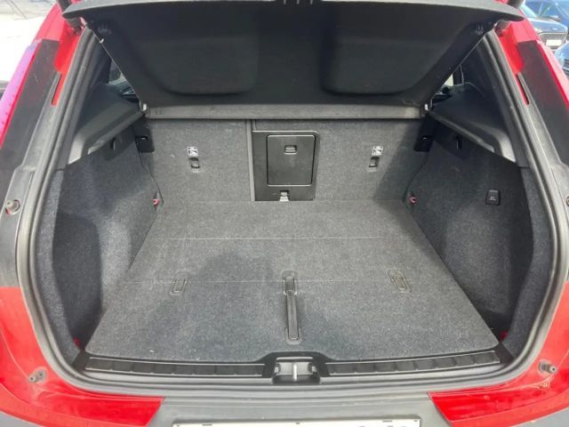 Volvo XC40 Dark Plus