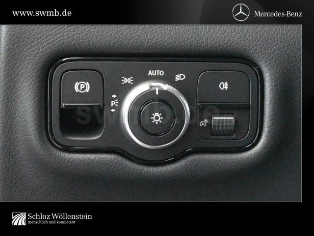 Mercedes-Benz V 220 Style