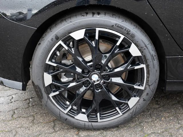 BMW 135 Sedan xDrive