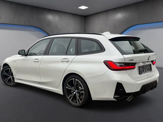 BMW 330 330i Touring xDrive
