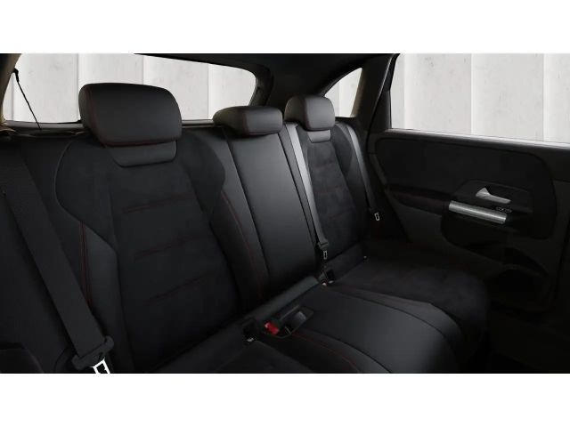 Mercedes-Benz B 180 AMG Line