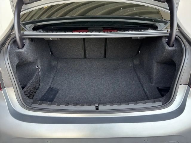 BMW 320 320d M-Sport Sedan xDrive