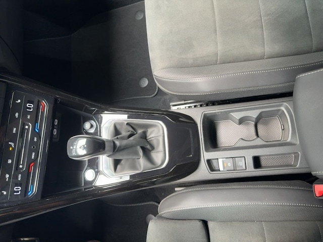 Volkswagen T-Roc 1.5 TSI DSG R-Line