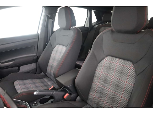 Volkswagen Polo 2.0 TSI