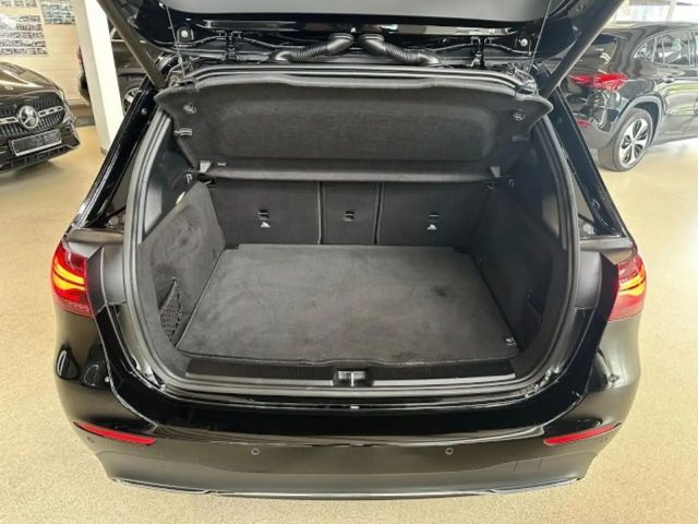 Mercedes-Benz B 200 Progressive Sedan