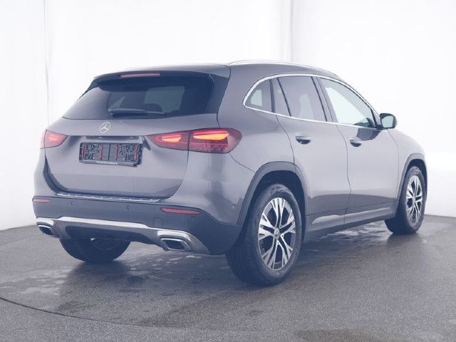 Mercedes-Benz GLA 200 GLA 200 d