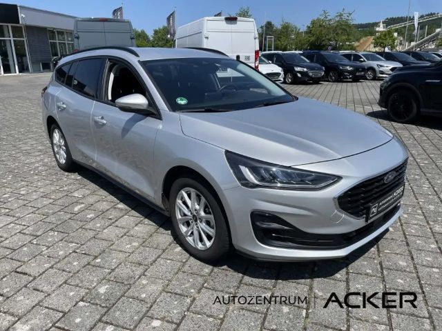 Ford Focus Cool & Connect Wagon