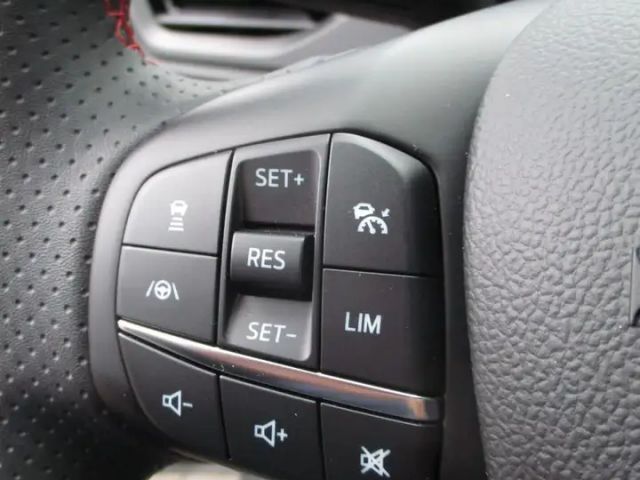 Ford Focus ST Line Wagon