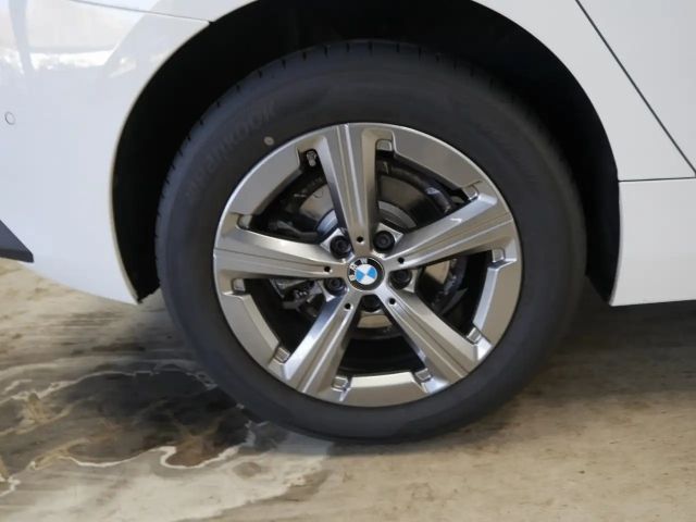 BMW 218 218i Active Tourer