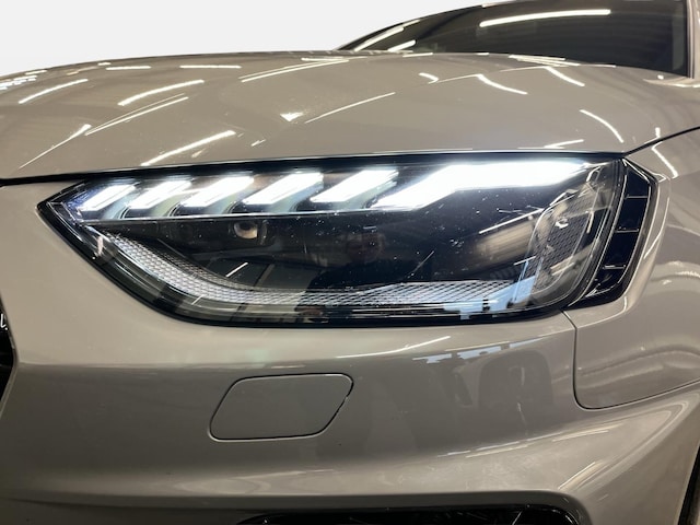 Audi RS4 Avant Quattro