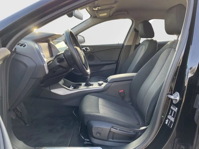 BMW 118 118i Advantage pakket Sedan