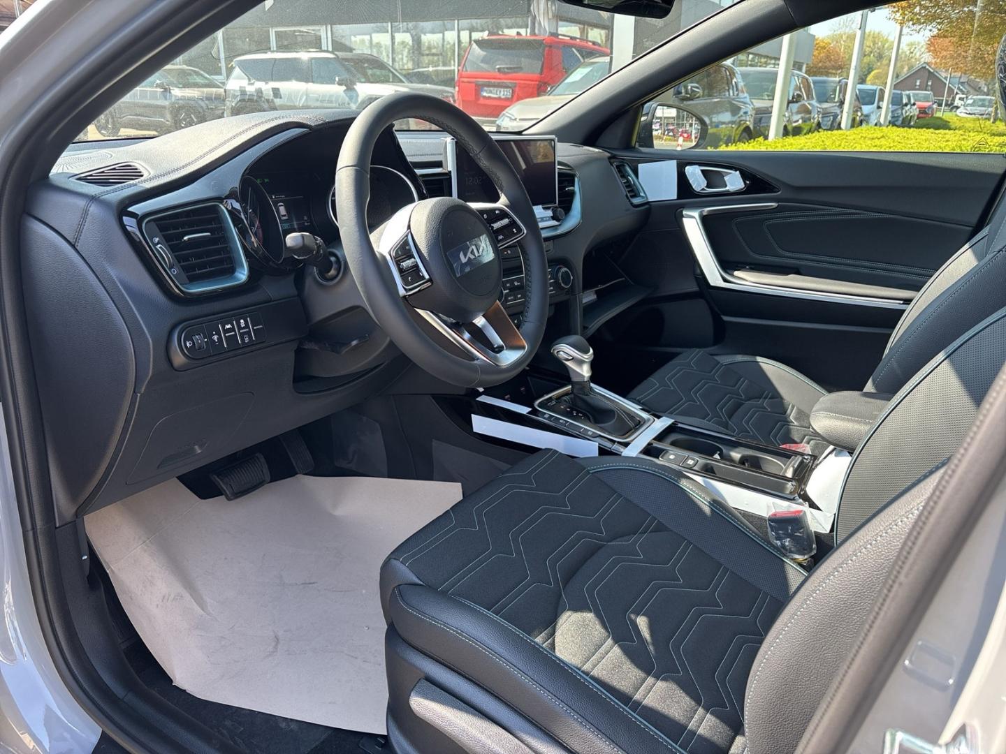 Kia Ceed Ceed_sw 1.0T 48V DCT NIGHTLINE Navi Digitales Co