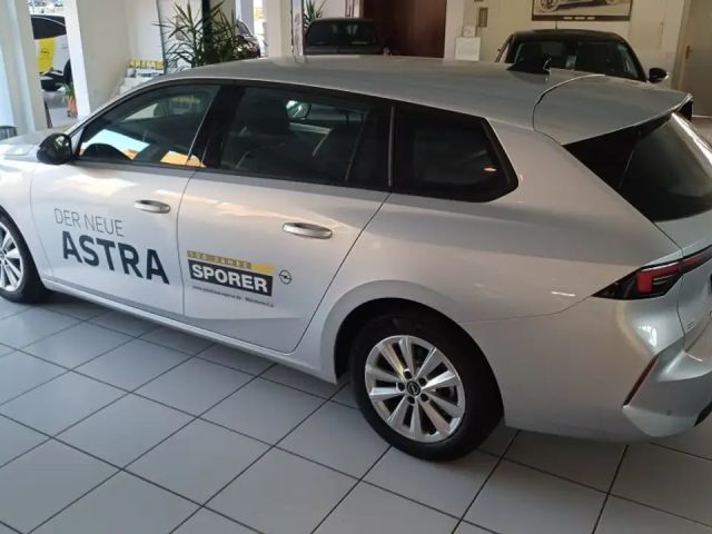 Opel Astra 1.5 Turbo Edition Sports Tourer