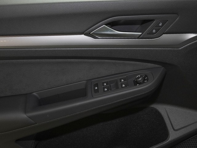 Volkswagen Golf 1.5 TSI Golf VIII