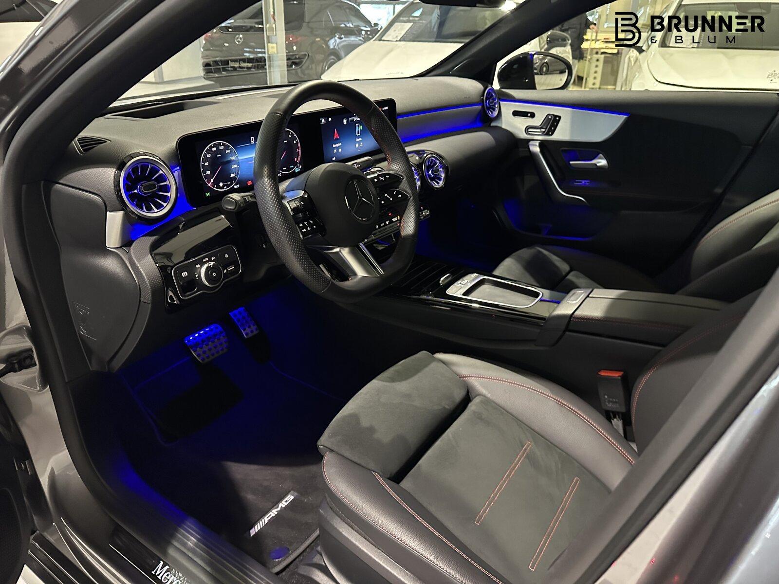 Mercedes-Benz A 250 4MATIC AMG Line