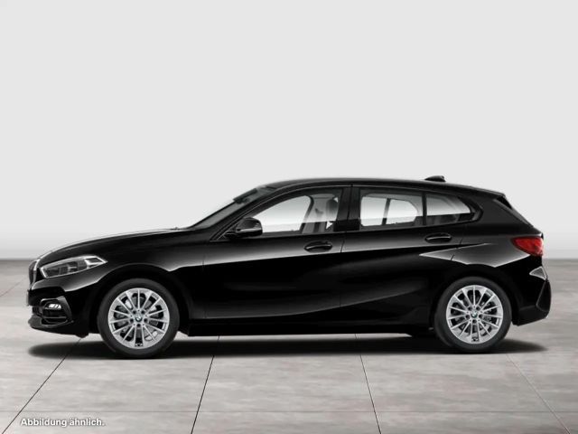 BMW 118 118i Sedan Sport Line