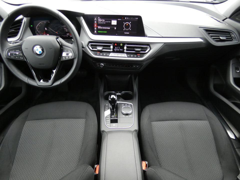 BMW 118 118i