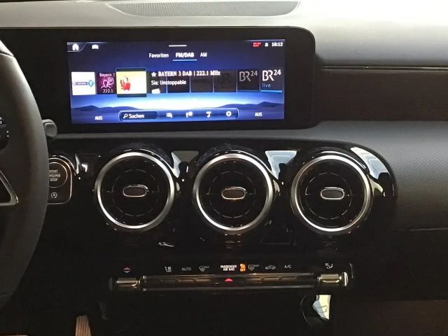 Mercedes-Benz A 200 Progressive