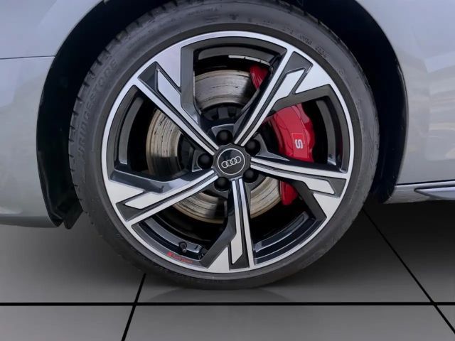 Audi S4 Avant Quattro