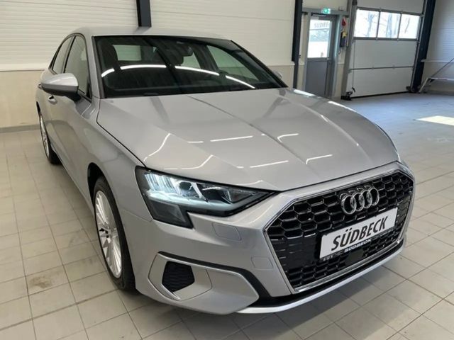 Audi A3 30 TDI Sedan