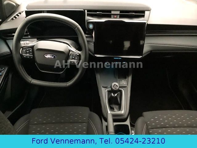 Ford Puma EcoBoost Titanium