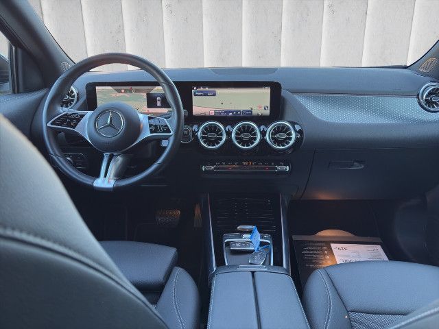 Mercedes-Benz EQA 300 4MATIC