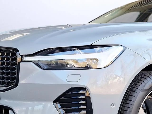 Volvo XC60 AWD Dark Plus T6