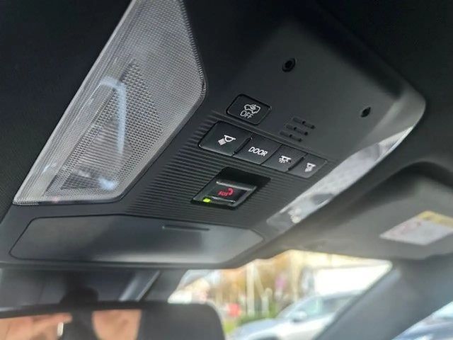 Suzuki Across AllGrip Comfort Hybrid