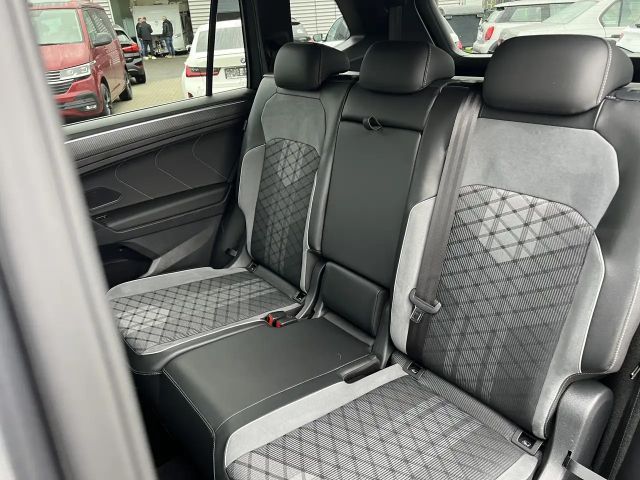 Volkswagen Tiguan 4Motion R-Line