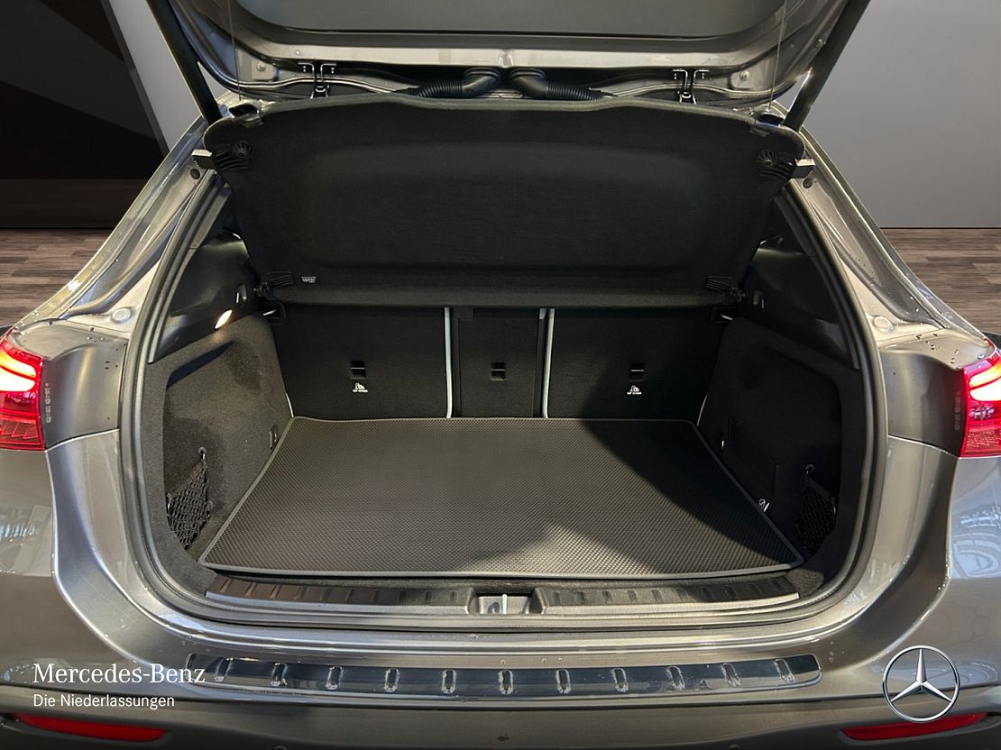 Mercedes-Benz EQA 300 4MATIC