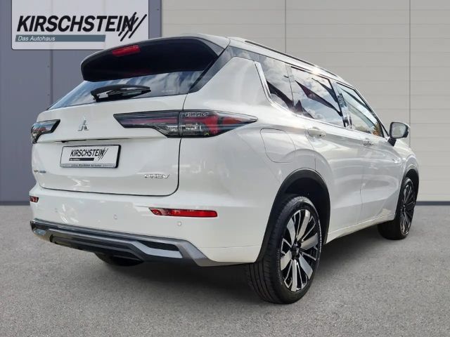 Mitsubishi Outlander 4WD