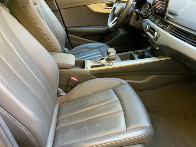 Audi A4 35 TFSI Avant S-Tronic