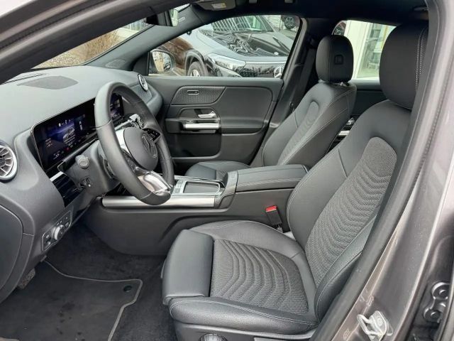 Mercedes-Benz EQA 300 4MATIC Progressive