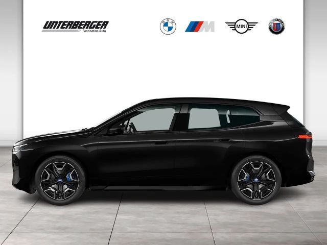 BMW iX xDrive40
