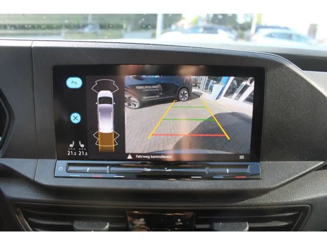 Volkswagen Caddy TDI AUTOMATIK, ACC, LED, NAVI, PDC, LM, AHK