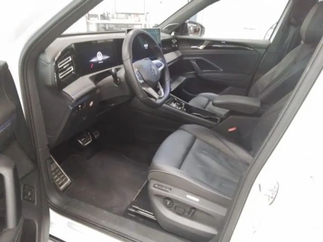 Volkswagen Tiguan R-Line eHybrid